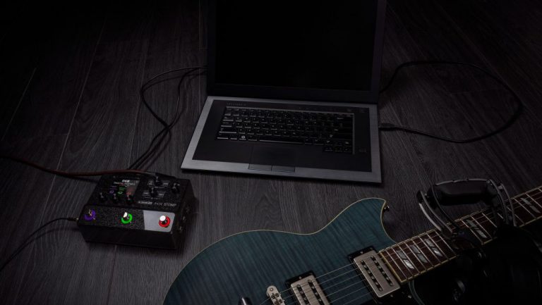 Line 6 lança a HX Stomp